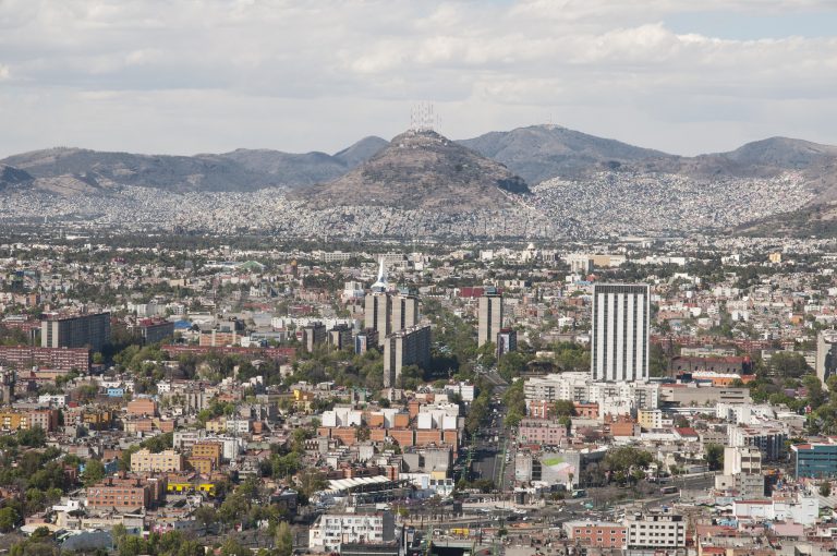 Lee más sobre el artículo Sinergia académica y legislativa en el constituyente de la Ciudad de México