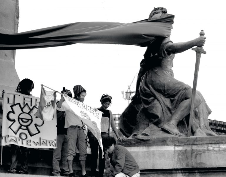 Lee más sobre el artículo Desmovilización, estrategia de los sectores dominantes para debilitar a los movimientos sociales