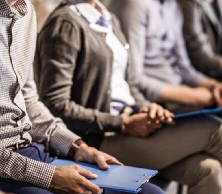 Lee más sobre el artículo Jóvenes tienen menores oportunidades de conseguir un empleo formal