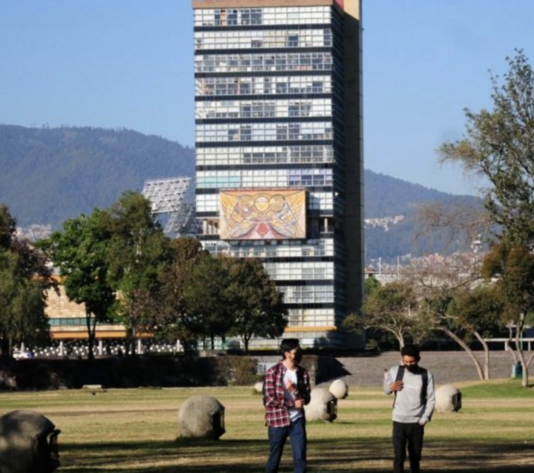 Lee más sobre el artículo Infundios y calumnias: La UNAM rechaza acusaciones contra su rector, Enrique Graue